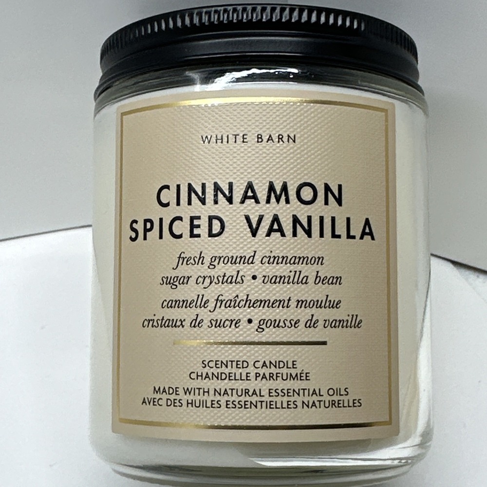 White Barn Candle Cinnamon Spiced Vanilla New Bath and Body Works 1 wick Jar 7oz